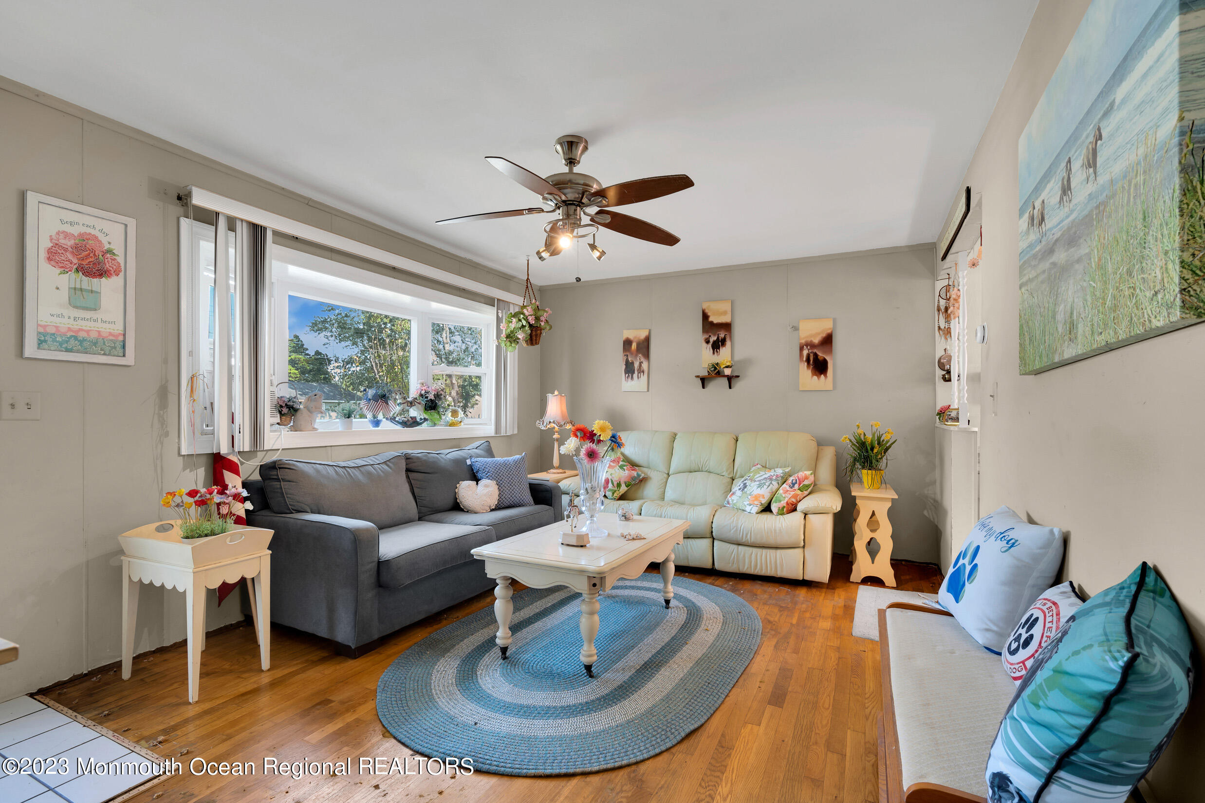 325 Stearman Road Brick, NJ 08723 - Photo 12 of 35 a living room with furniture and a large window