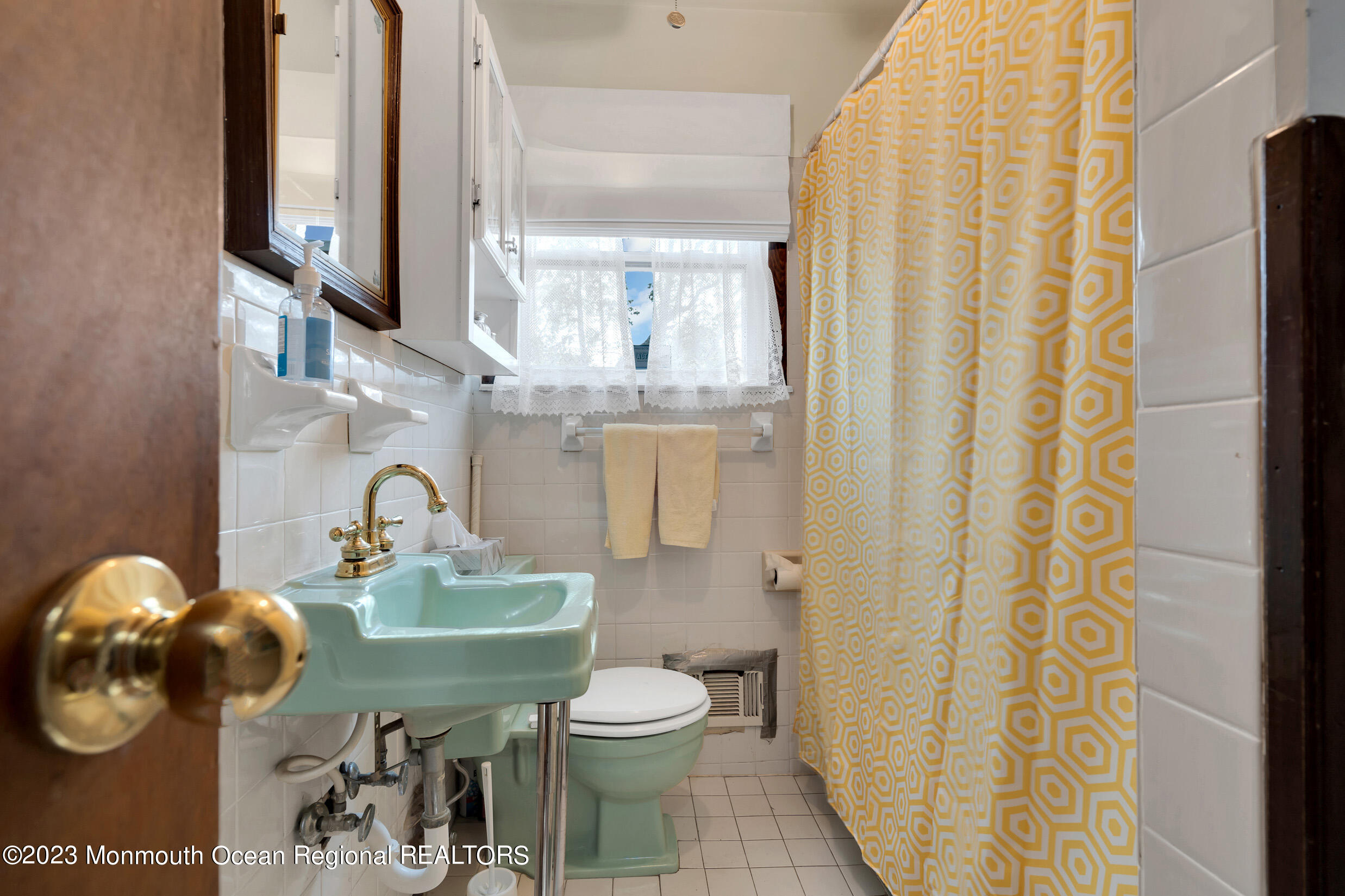 325 Stearman Road Brick, NJ 08723 - Photo 25 of 35 a bathroom with a toilet sink and mirror