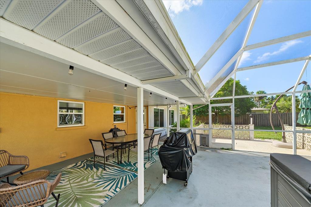 455 North Shore Drive Osprey, FL 34229 - Photo 24 of 37