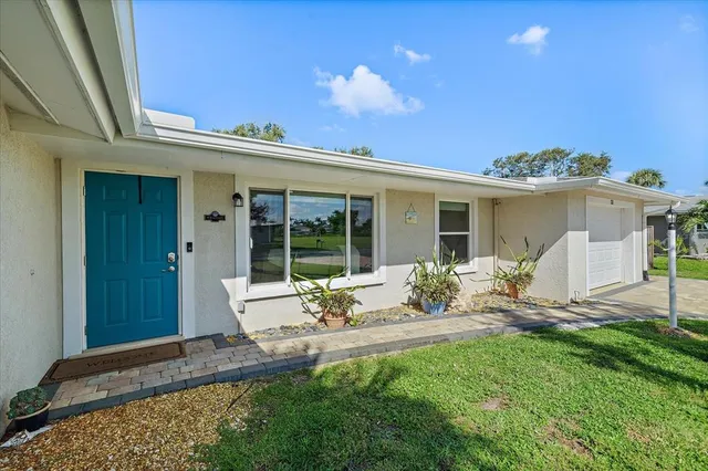 $549,000 | 455 North Shore Drive, Osprey, FL 34229