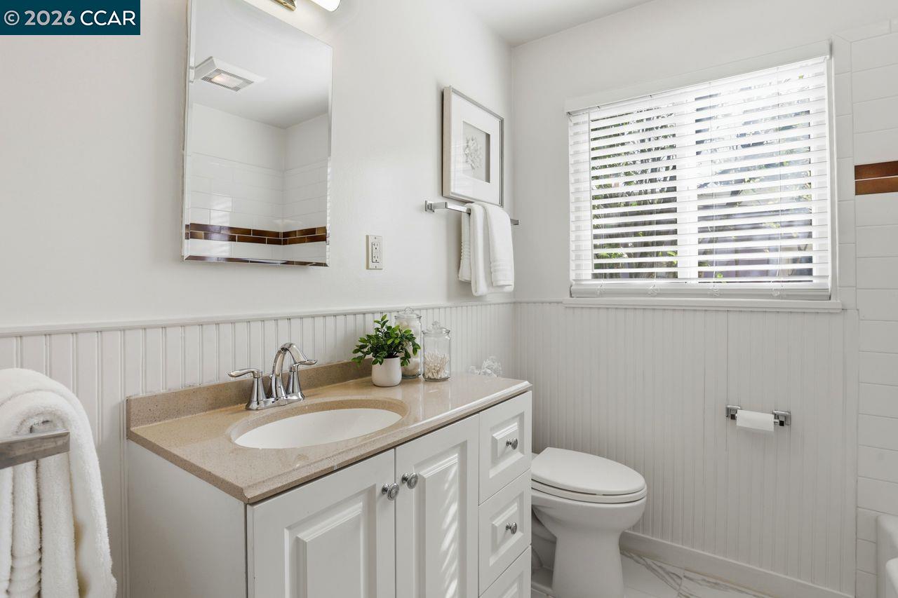 225 Ridgeway Avenue Fairfax, CA 94930 - Photo 20 of 33