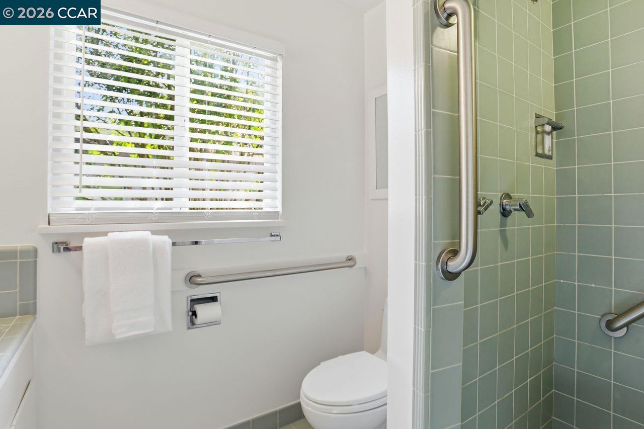 225 Ridgeway Avenue Fairfax, CA 94930 - Photo 26 of 33