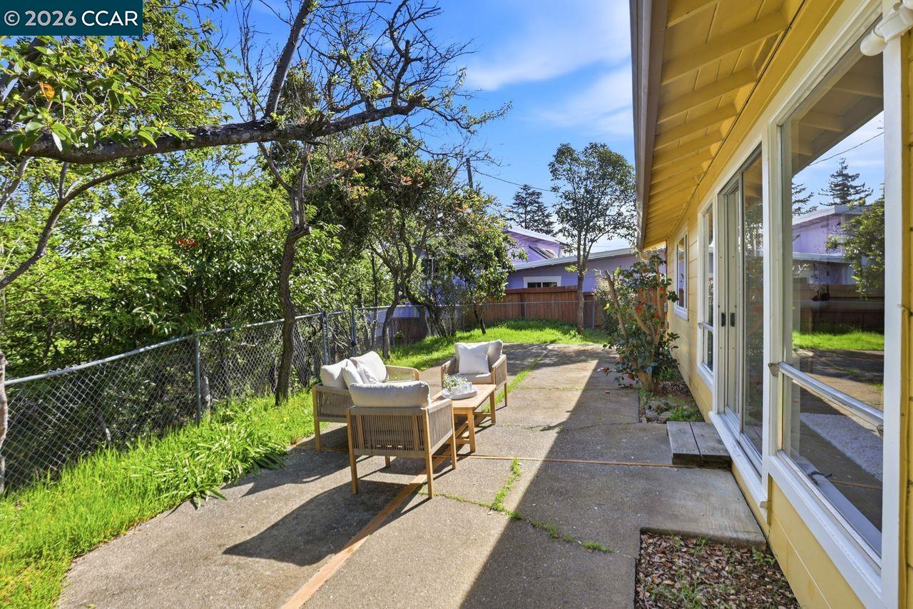 225 Ridgeway Avenue Fairfax, CA 94930 - Photo 31 of 33