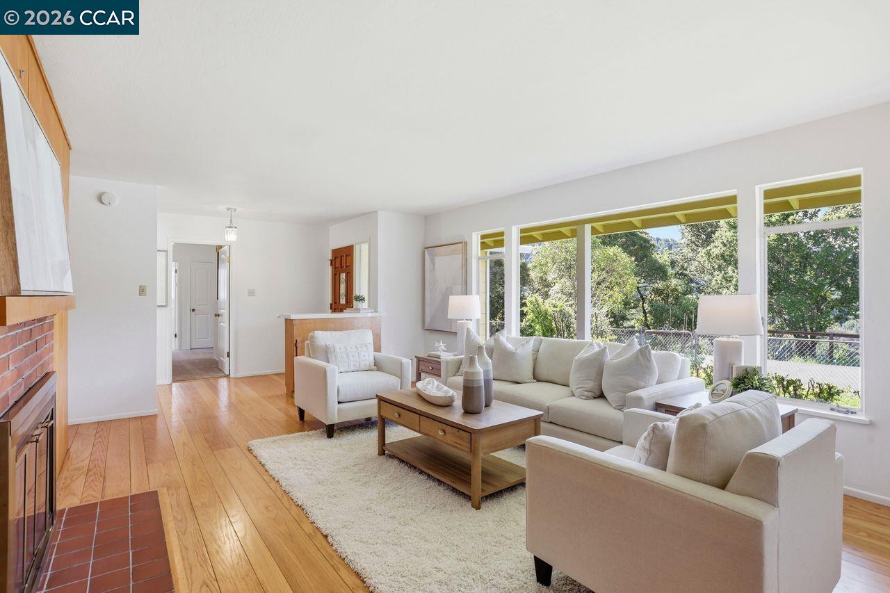 225 Ridgeway Avenue Fairfax, CA 94930 - Photo 7 of 33