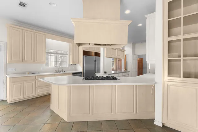 $240,000 | 102 West Caldwood Drive, Beaumont, TX 77707