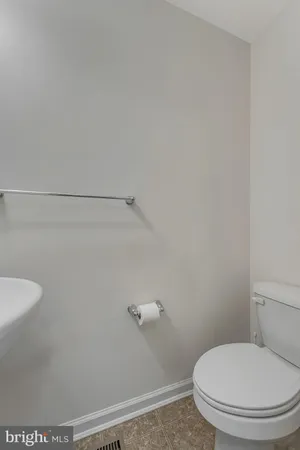 a bathroom with a toilet