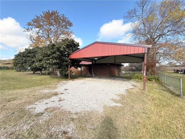 $110,000 | 10443 Highway 1, Moreauville, LA 71355