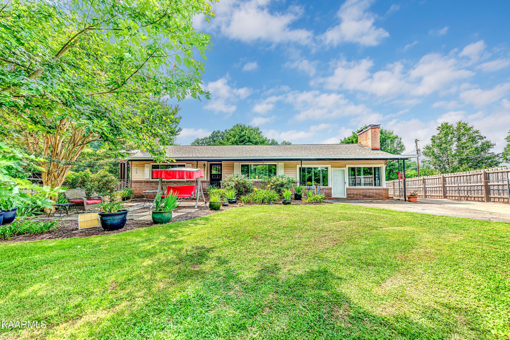 1034 Kirk Road Greenback, TN 37742 - Photo 1 of 41 Gallery Image 1