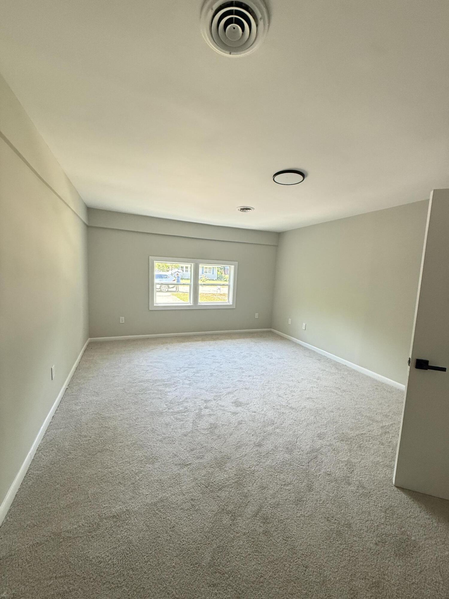 311 Lee Street Sumter, SC 29150 - Photo 11 of 35