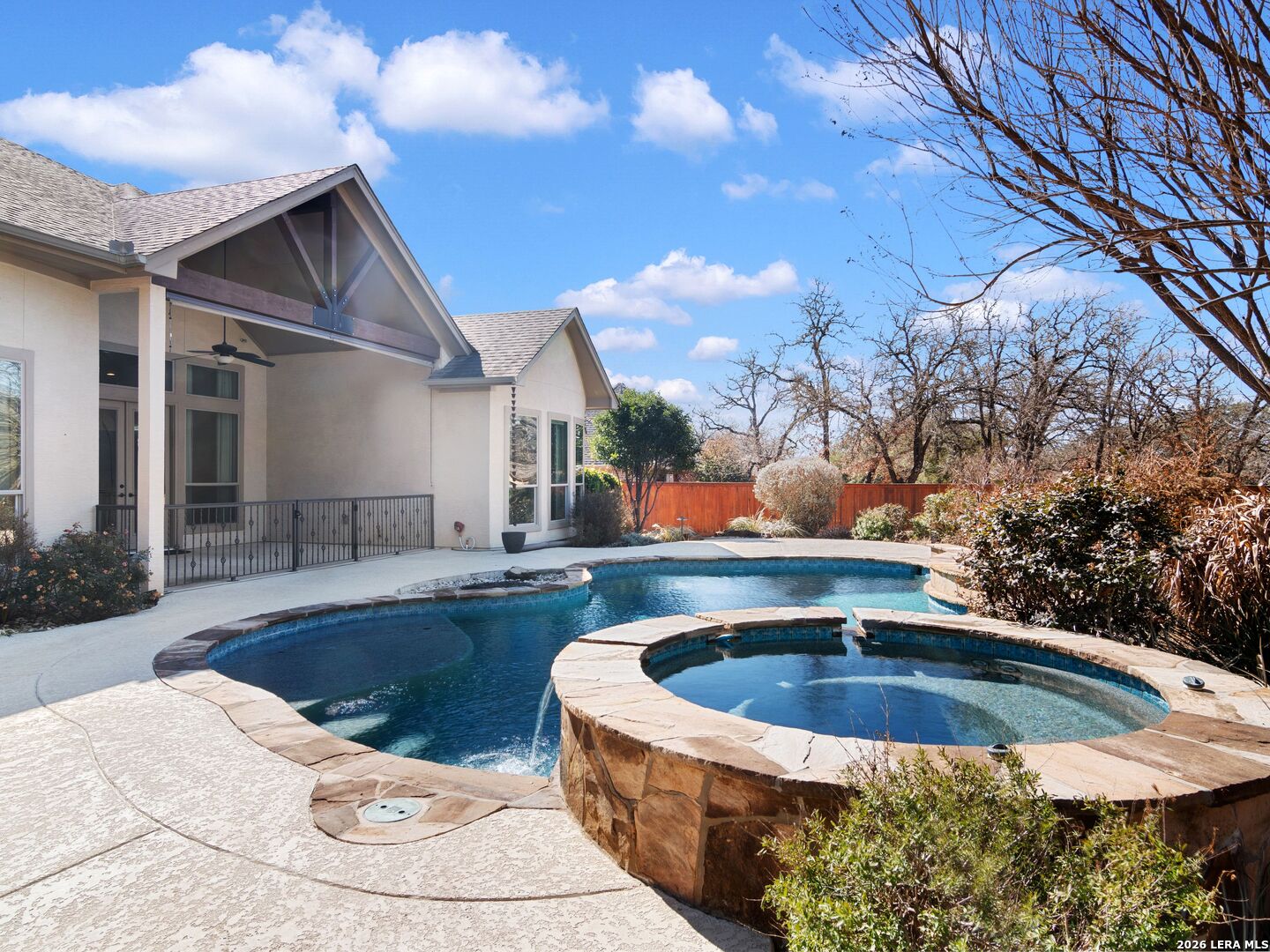 30142 Setterfeld Circle Fair Oaks Ranch, TX 78015 - Photo 33 of 45