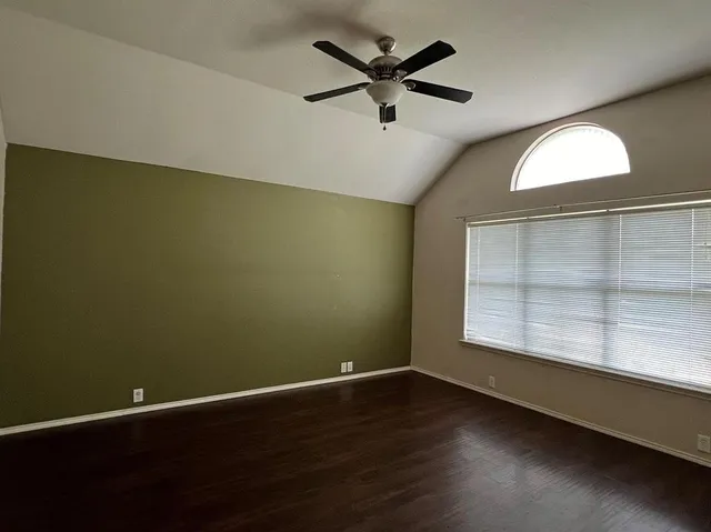 $1,995 | 1041 Wagon Trail Drive, Little Elm, TX 75068