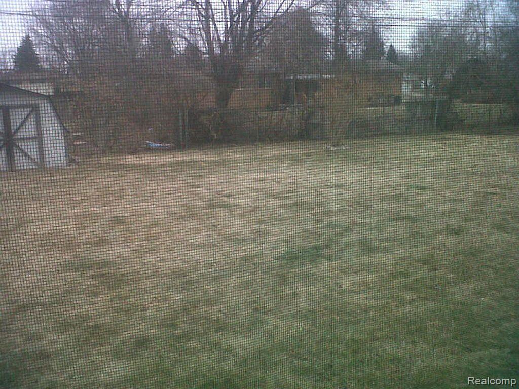 27234 Hopkins Street Inkster, MI 48141 - Photo 8 of 8 Hopkins 9.jpg