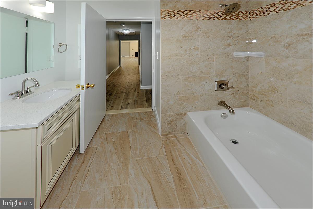 1302 Glendale Road Baltimore, MD 21239 - Photo 13 of 28