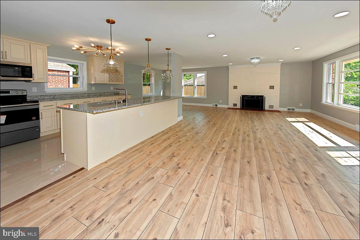 1302 Glendale Road Baltimore, MD 21239 - Photo 9 of 28