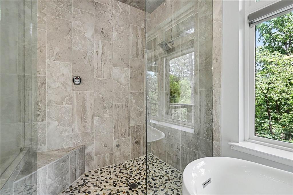 2175 Meadowcliff Drive Northeast Atlanta, GA 30345 - Photo 25 of 56