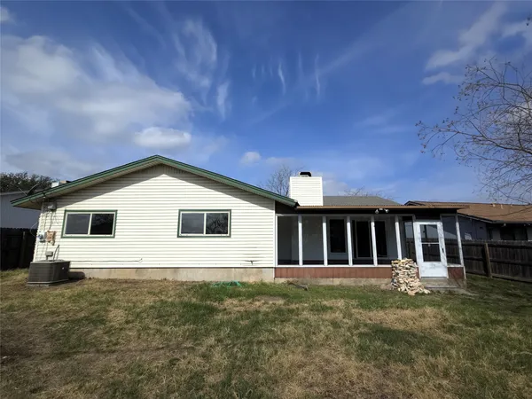 $2,600 | 12013 Grey Rock Lane, Austin, TX 78750