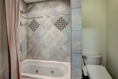 $414,000 | 2014 Ormond Boulevard, Destrehan, LA 70047