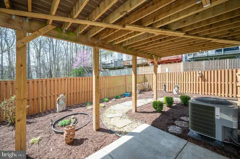 $730,000 | 9433 William Kirk Lane, Burke, VA 22015