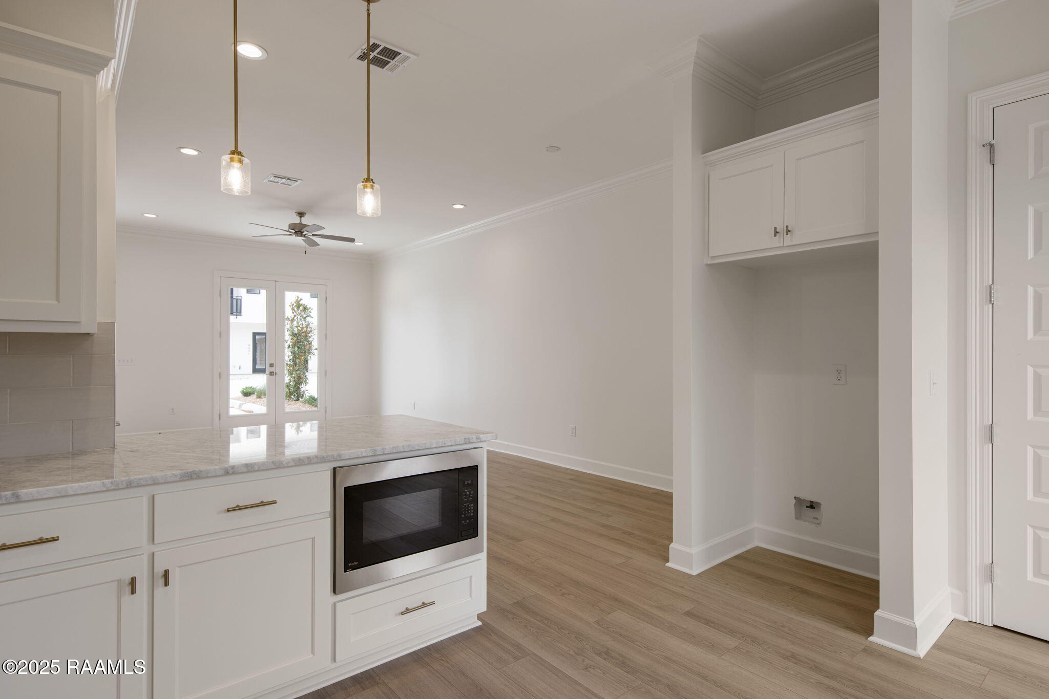 1510 Kaliste Saloom Road, Unit 201 Lafayette, LA 70508 - Photo 13 of 22 20-web-or-mls-1510 Kaliste Saloom Rd-20