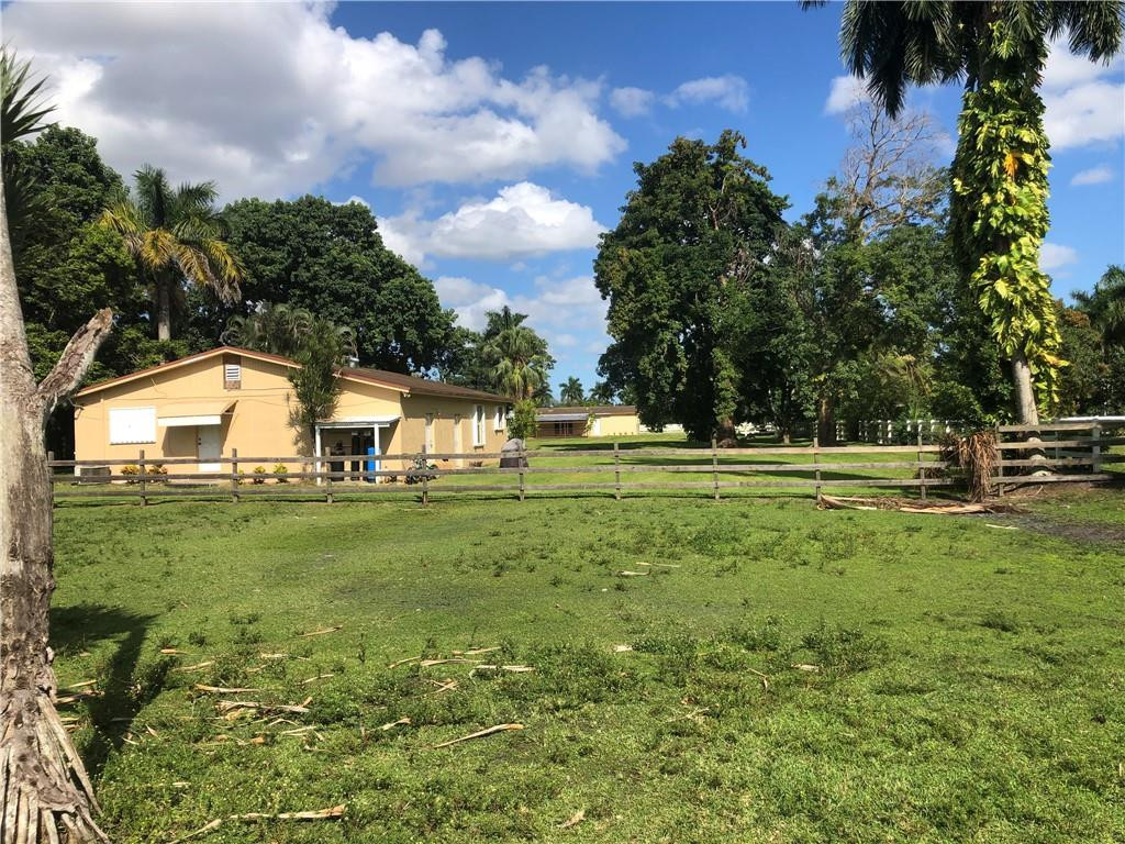 5401 Holatee Trail Southwest Ranches, FL 33330 - Photo 10 of 30 Photo 10