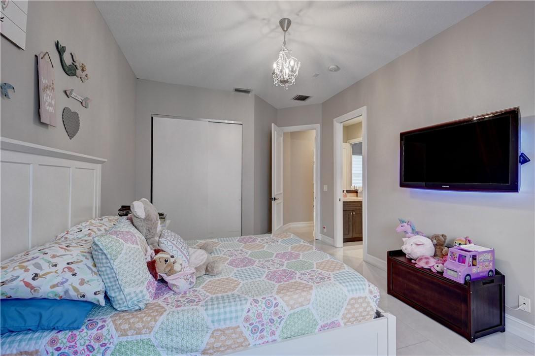 12440 North Stonebrook Circle Davie, FL 33330 - Photo 42 of 99 Photo 42