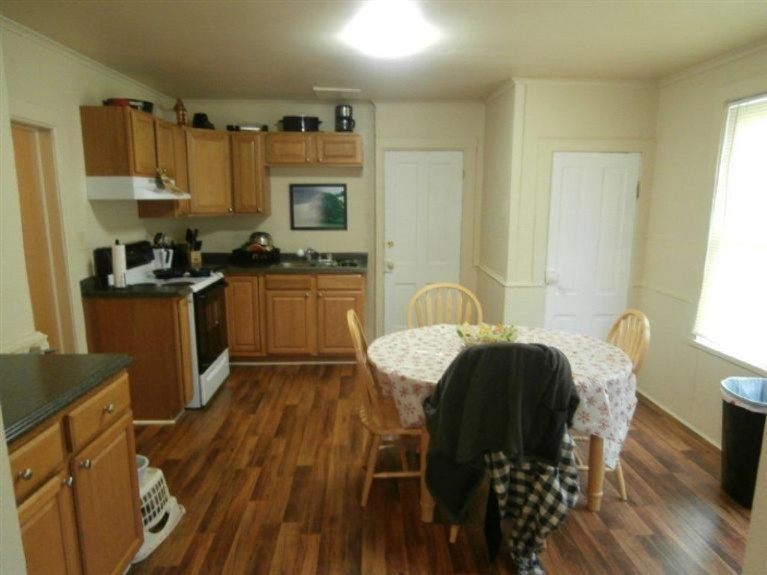 513 Ramsdell Street Manistee, MI 49660 - Photo 5 of 24 Additional Photo