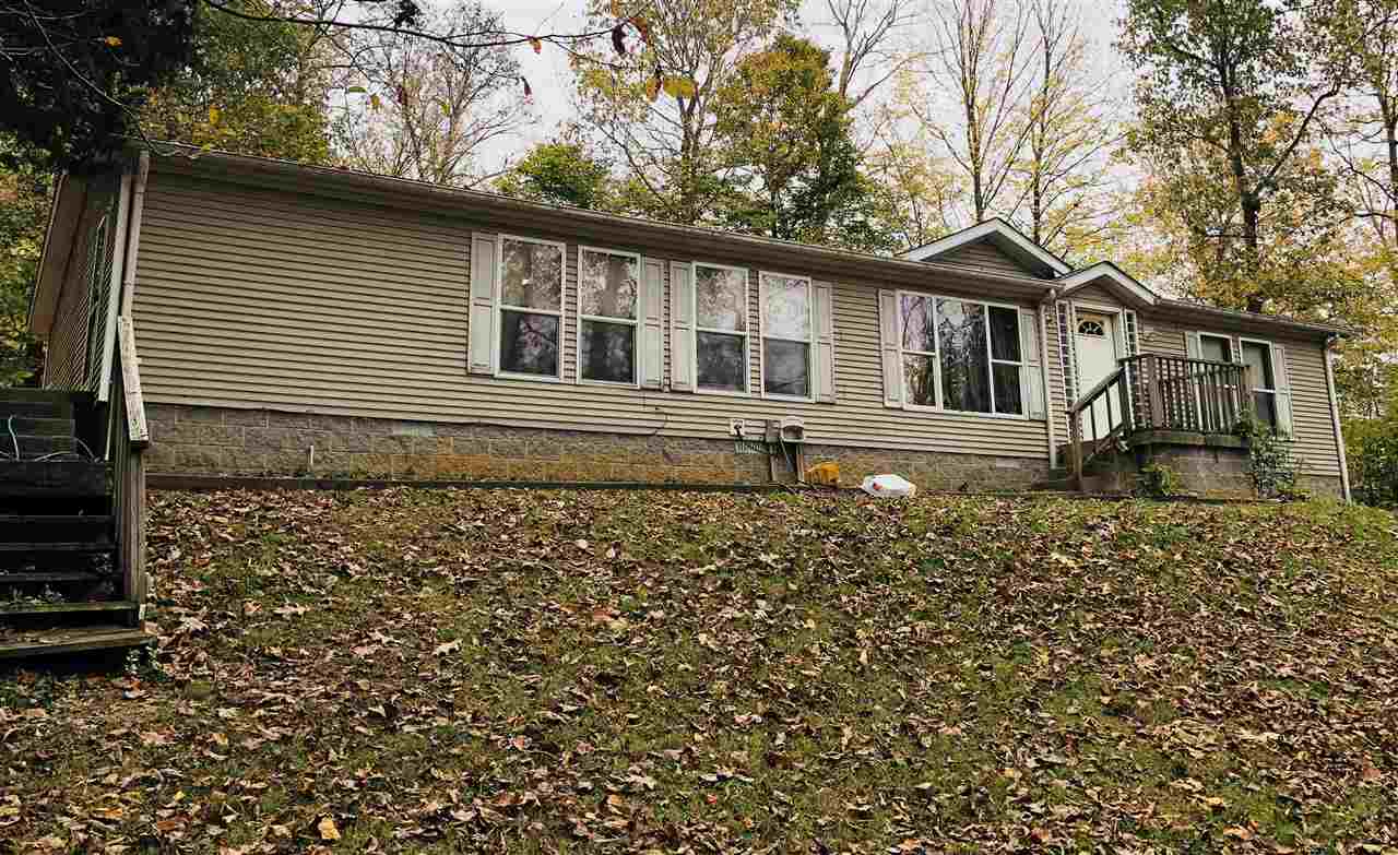 612 East Brown Road Pekin, IN 47165 - Photo 1 of 17 Gallery Image 1
