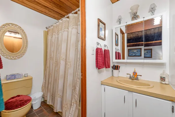 $425,000 | 7 Sundance Road, Unit 4, North Woodstock, NH 03262