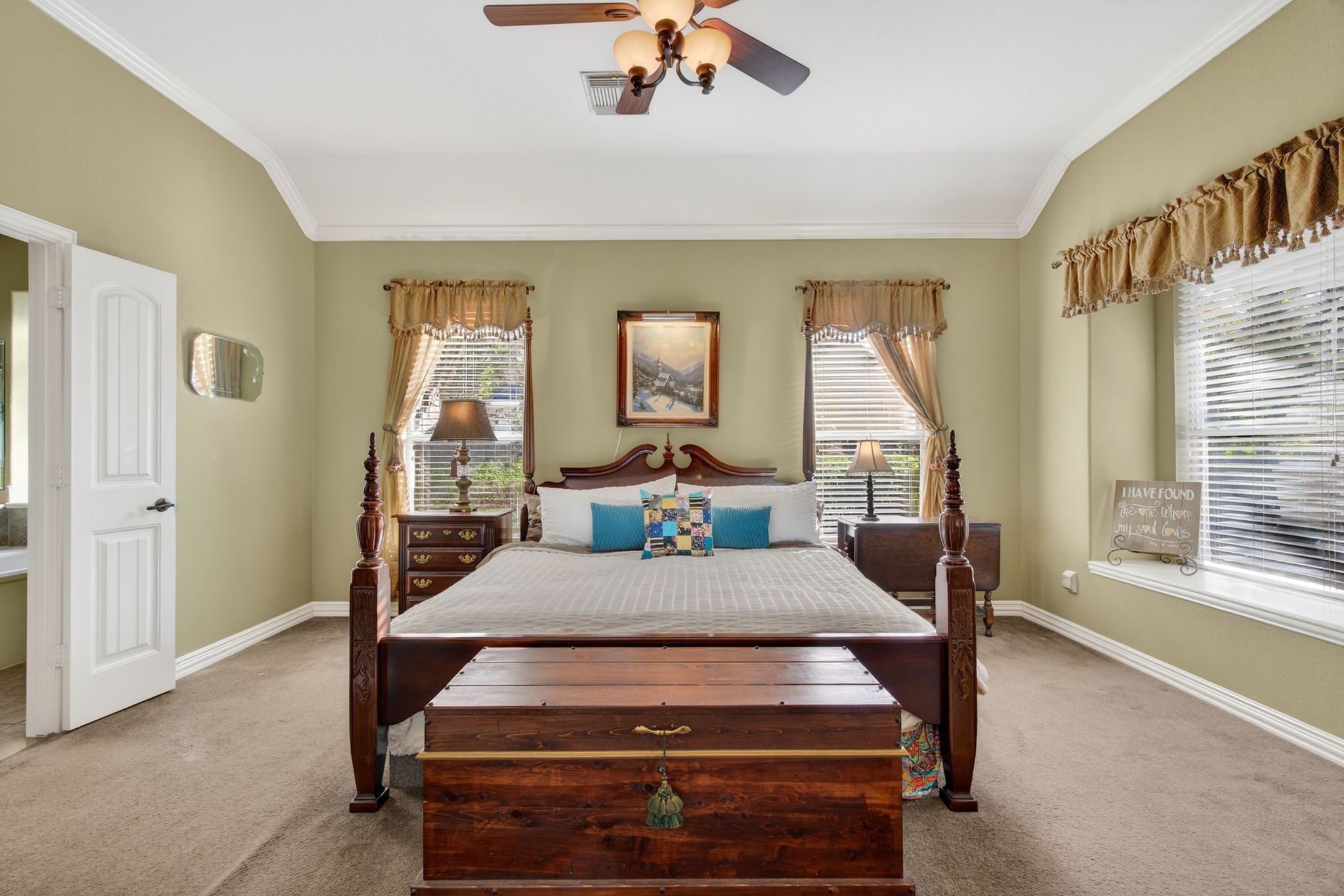 194 Maple Grove Drive Conroe, TX 77384 - Photo 12 of 25 a view of a livingroom with furniture and window