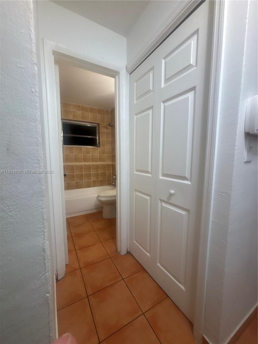 10371 Southwest 201st Terrace Cutler Bay, FL 33189 - Photo 13 of 27