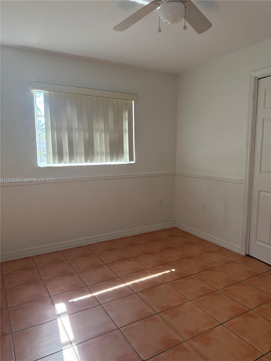 10371 Southwest 201st Terrace Cutler Bay, FL 33189 - Photo 24 of 27