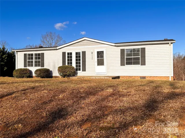 $219,900 | 3596 Gull Street, Hudson, NC 28638