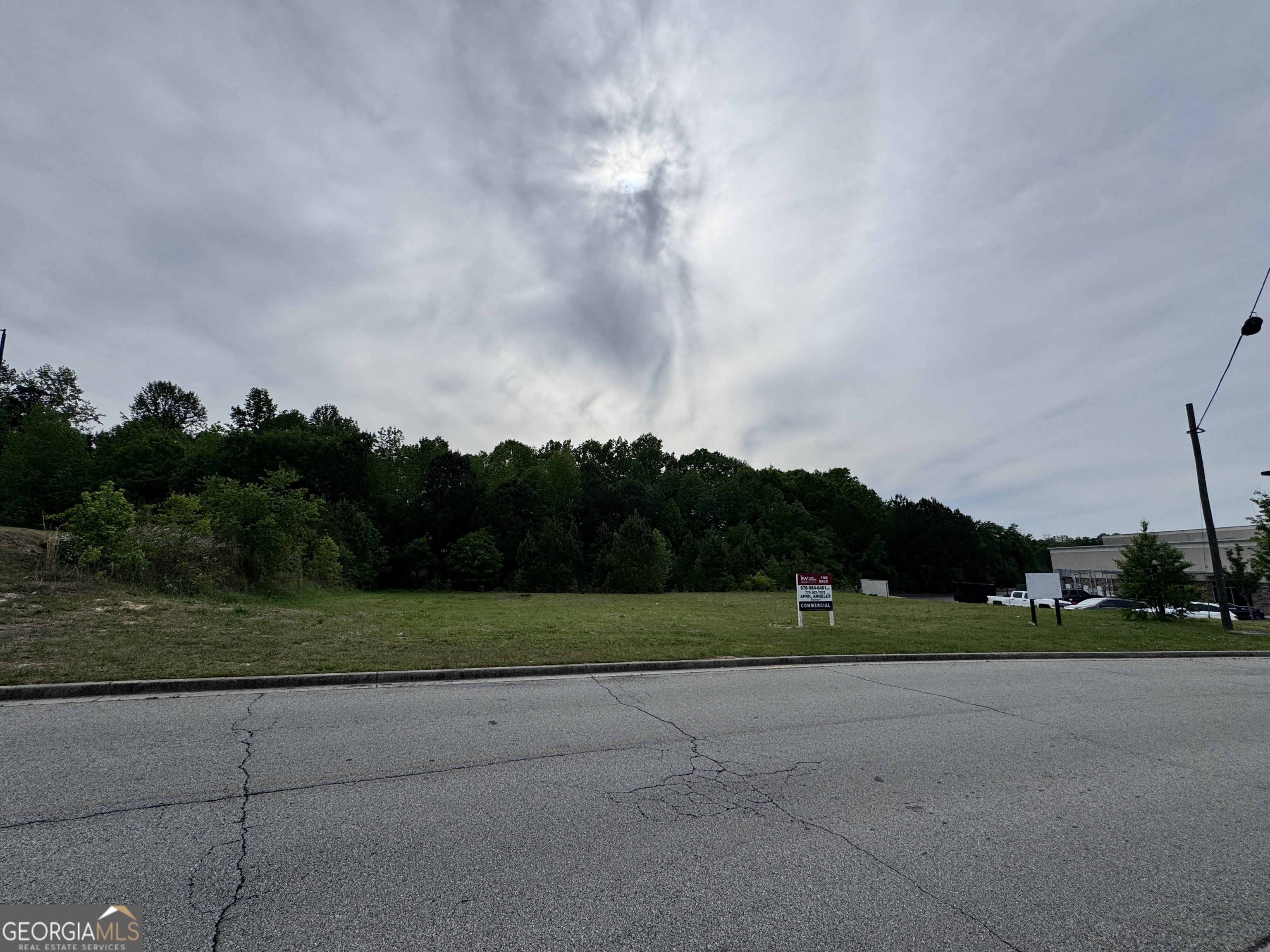 2342 Sparta Way Braselton, GA 30519 - Photo 21 of 25 a view of a grassy field