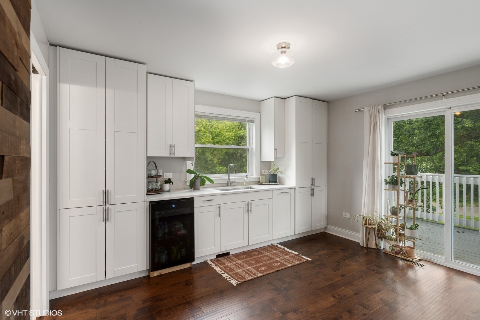 811 Woodland Road Wauconda, IL 60084 - Photo 16 of 25 Gallery Image 16