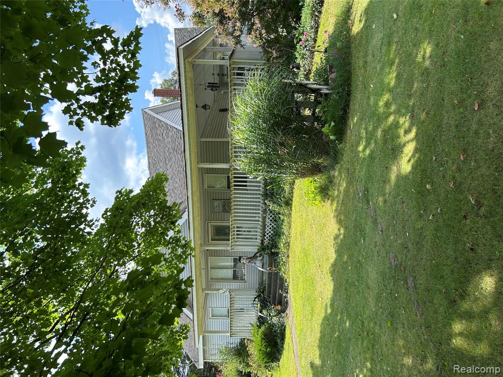 1429 East Caro Road Caro, MI 48723 - Photo 2 of 18