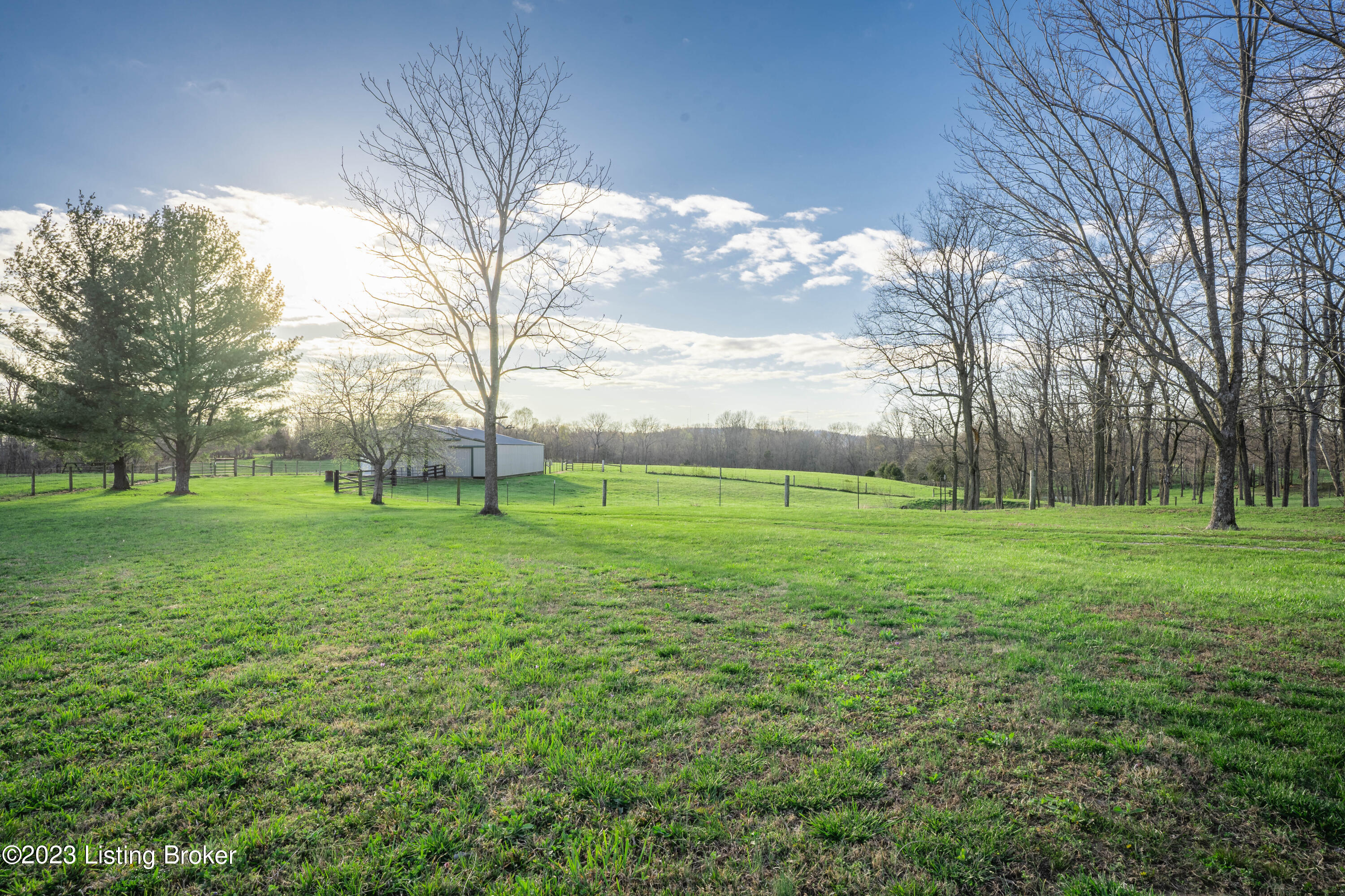 1141 Waddy Road Waddy, KY 40076 - Photo 41 of 63 DSC08913-HDR