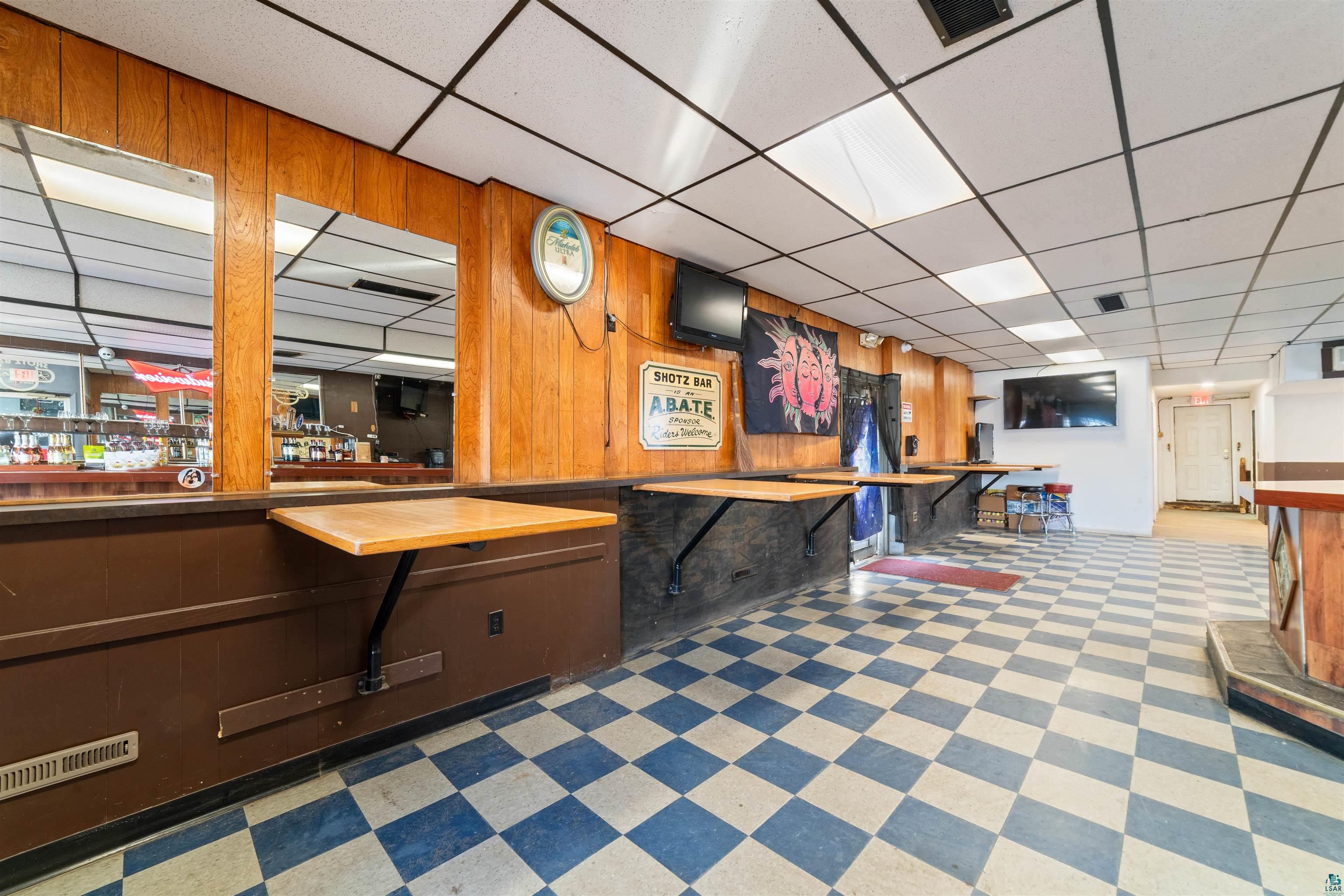 1321 Commonwealth Avenue Duluth, MN 55808 - Photo 11 of 29