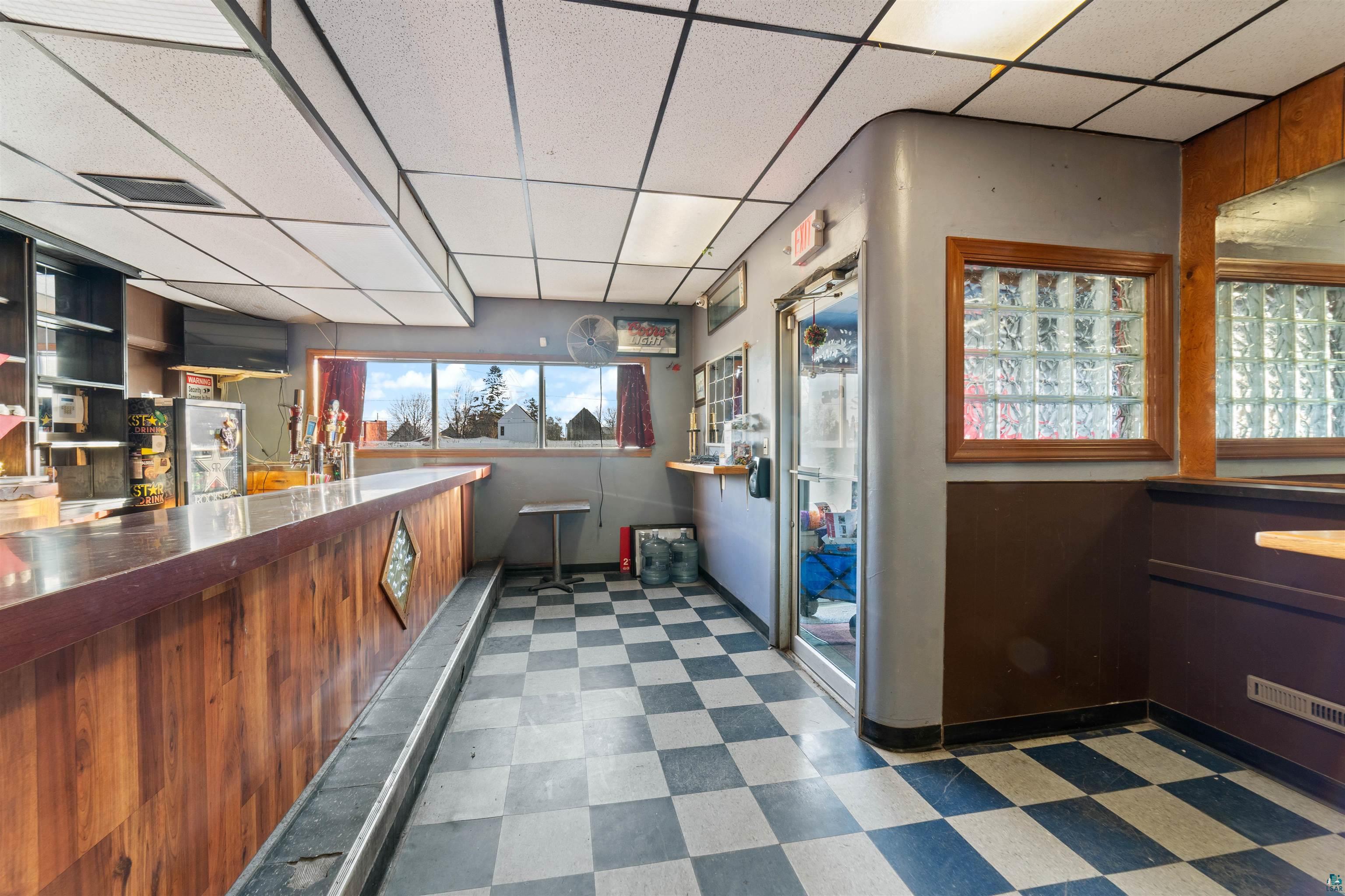 1321 Commonwealth Avenue Duluth, MN 55808 - Photo 10 of 29