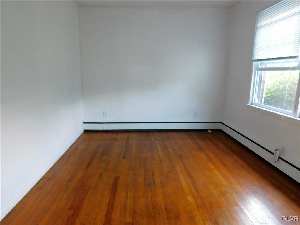 340 Long Lane Road Walnutport, PA 18088 - Photo 8 of 19 Gallery Image 8