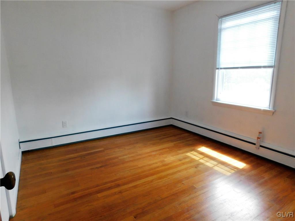 340 Long Lane Road Walnutport, PA 18088 - Photo 10 of 19 Gallery Image 10