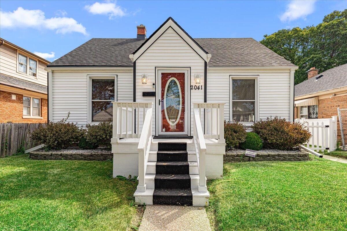 2041 Howe Street Racine, WI 53403 - Photo 1 of 1 Front of House