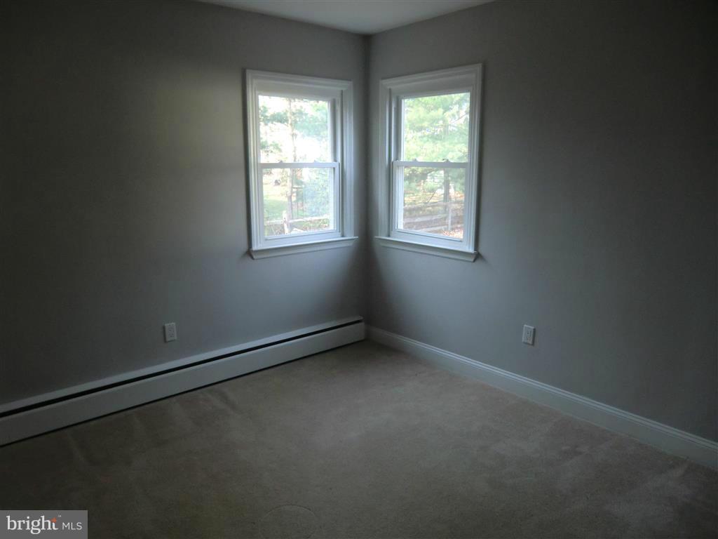 28405 Kemptown Road Damascus, MD 20872 - Photo 13 of 30 Bedroom (Master)