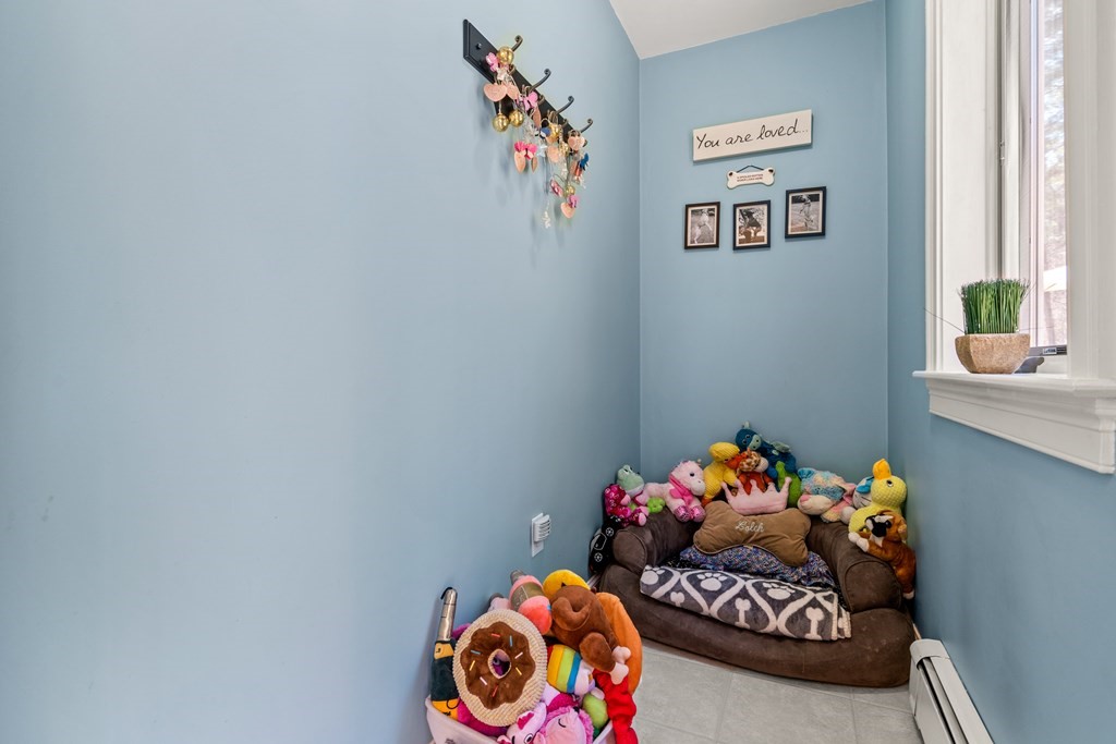 71 Wheeler Road Stow, MA 01775 - Photo 12 of 41 Gallery Image 12