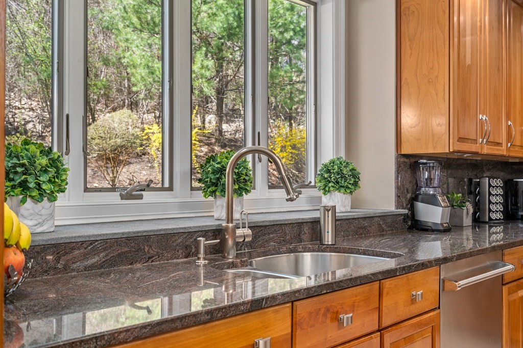 71 Wheeler Road Stow, MA 01775 - Photo 18 of 41 Gallery Image 18
