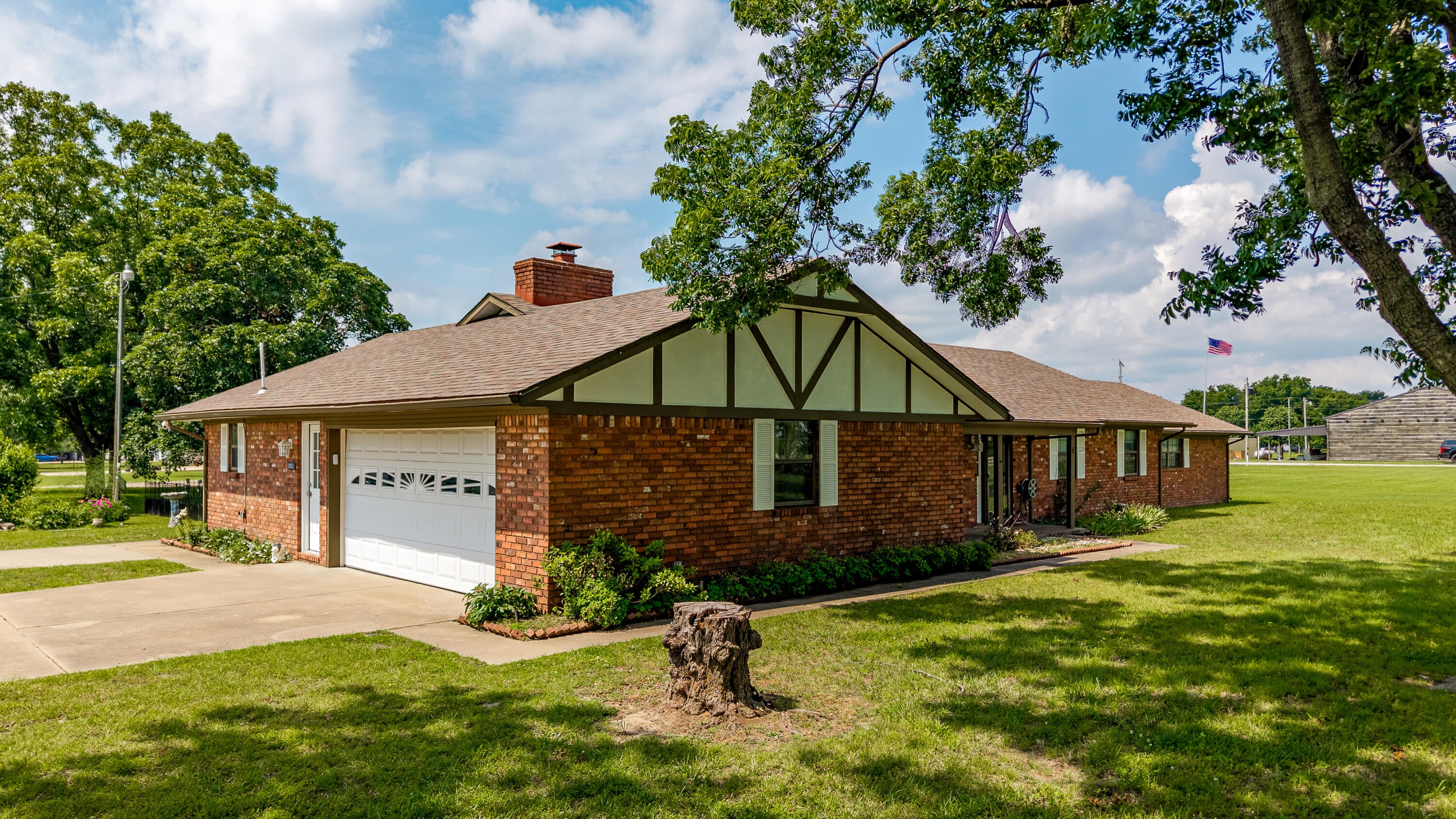 10051 South 609 Road Miami, OK 74354 - Photo 2 of 43 Gallery Image 2