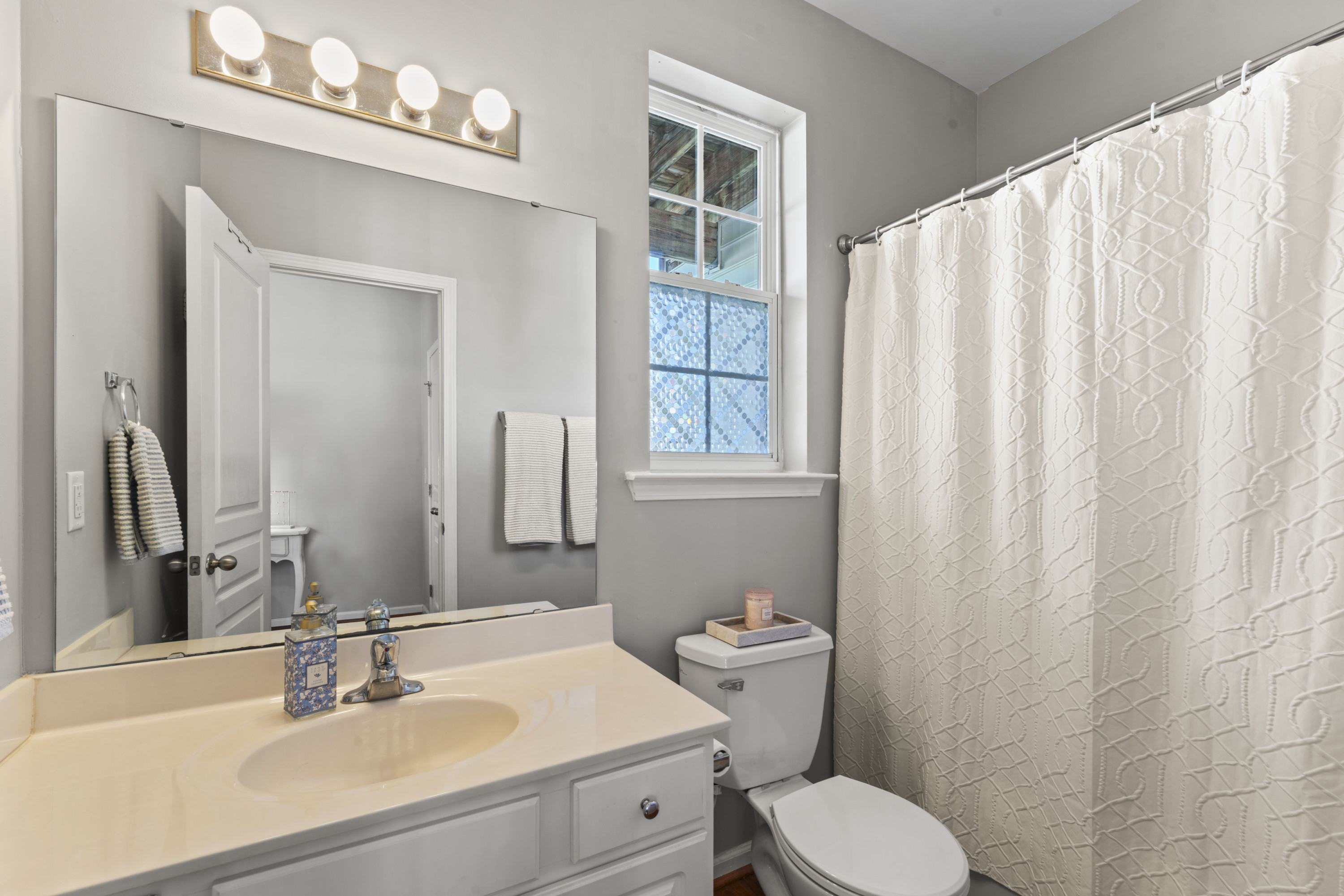 5414 Silver Moon Lane Raleigh, NC 27606 - Photo 36 of 46 photos_high_resolution_DSC09543.jpg