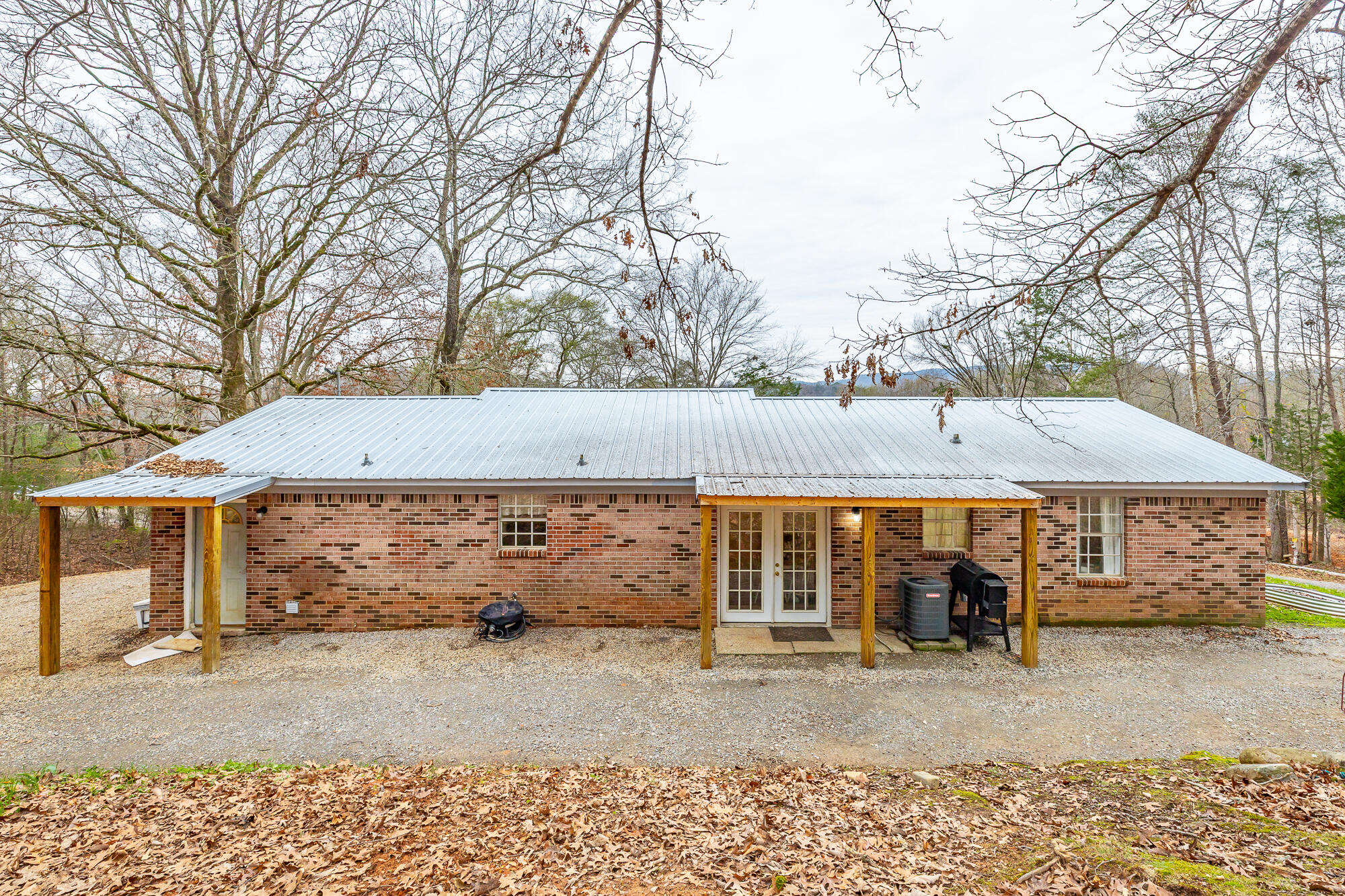 670 Sherry Road Jasper, TN 37347 - Photo 14 of 52 670 Sherry Road HD-49