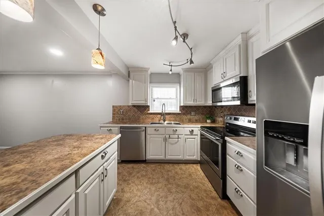 $155,000 | 4213 Clark Avenue, Unit 1, Kansas City, MO 64111