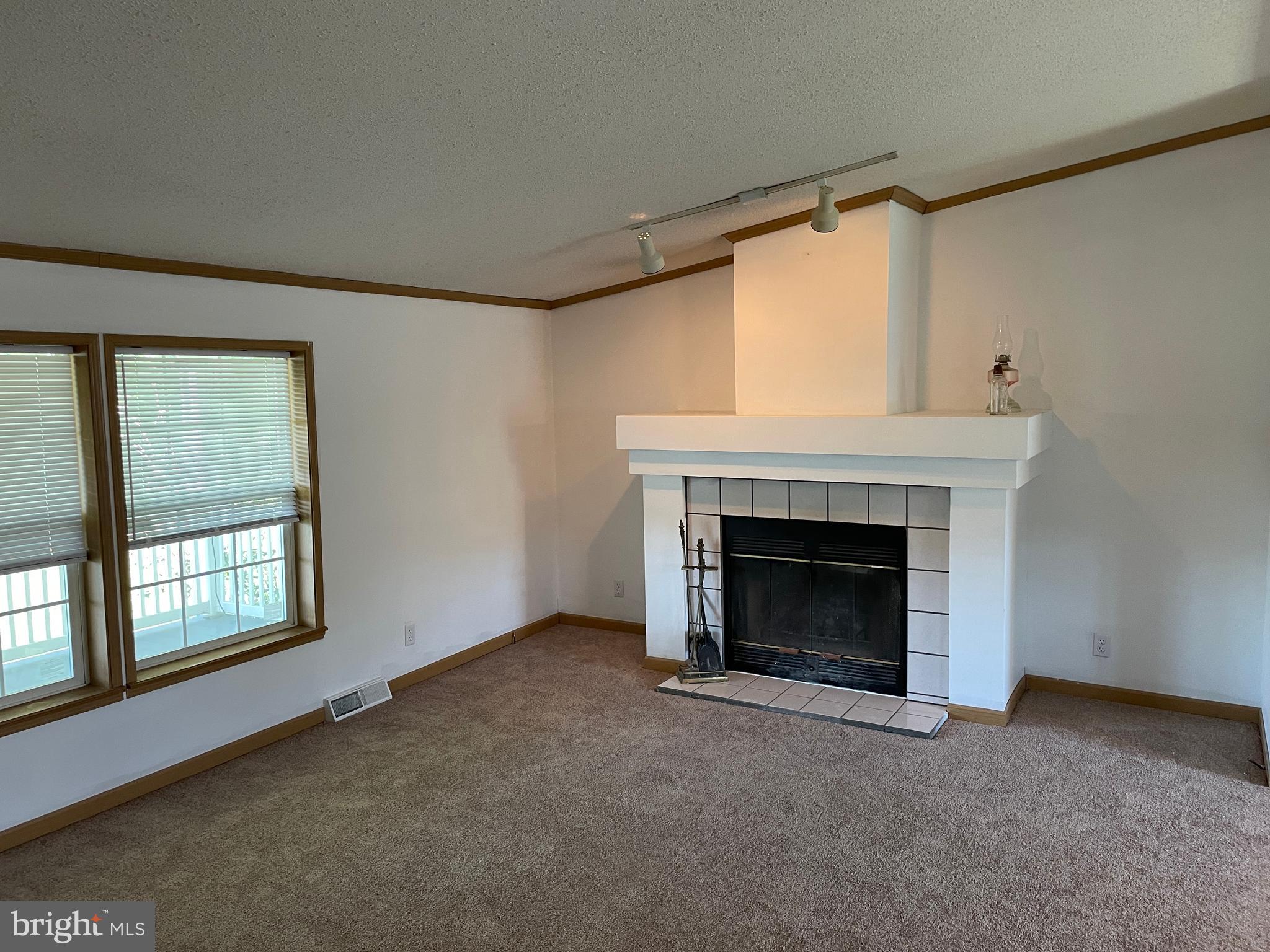 307 Ridge Road Elizabethtown, PA 17022 - Photo 33 of 73 Den