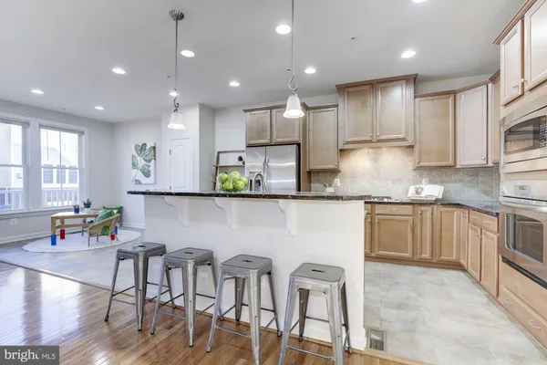 $3,500 | 122 Parkview Avenue, Gaithersburg, MD 20878
